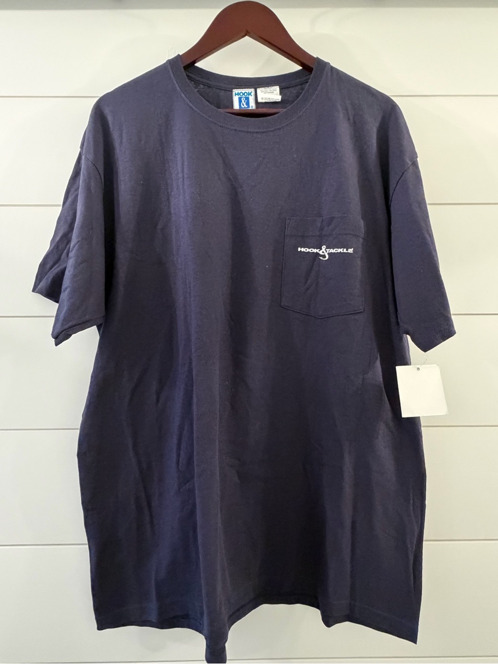 Hook & Tackle Men’s Bluefish Navy Pocket T-Shirt NWTs size XL